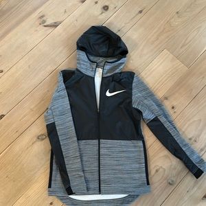 NIke men’s large basketball training gym gray zip up like new